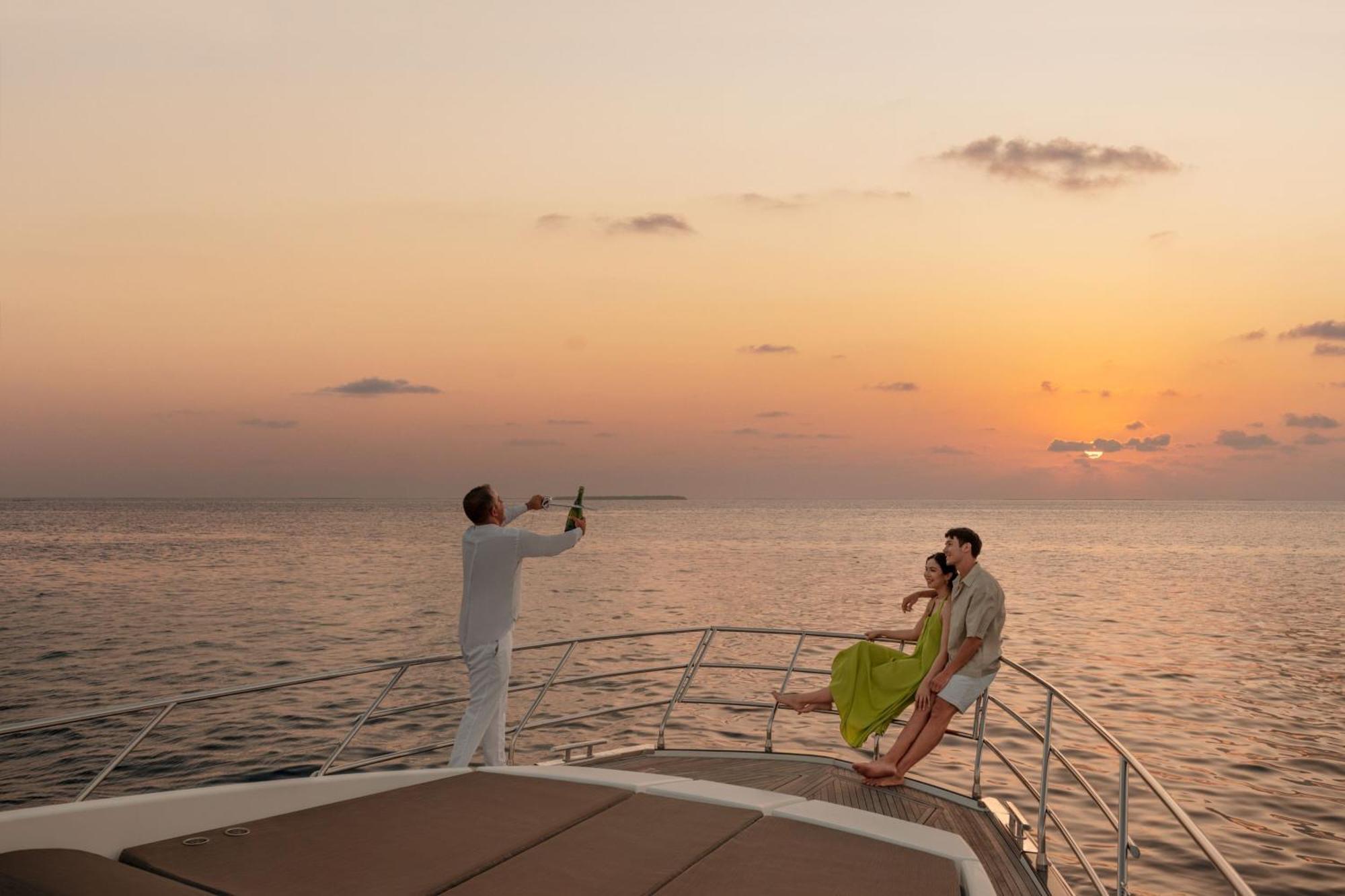 The St. Regis Maldives Vommuli Resort Hulhudheli Екстериор снимка