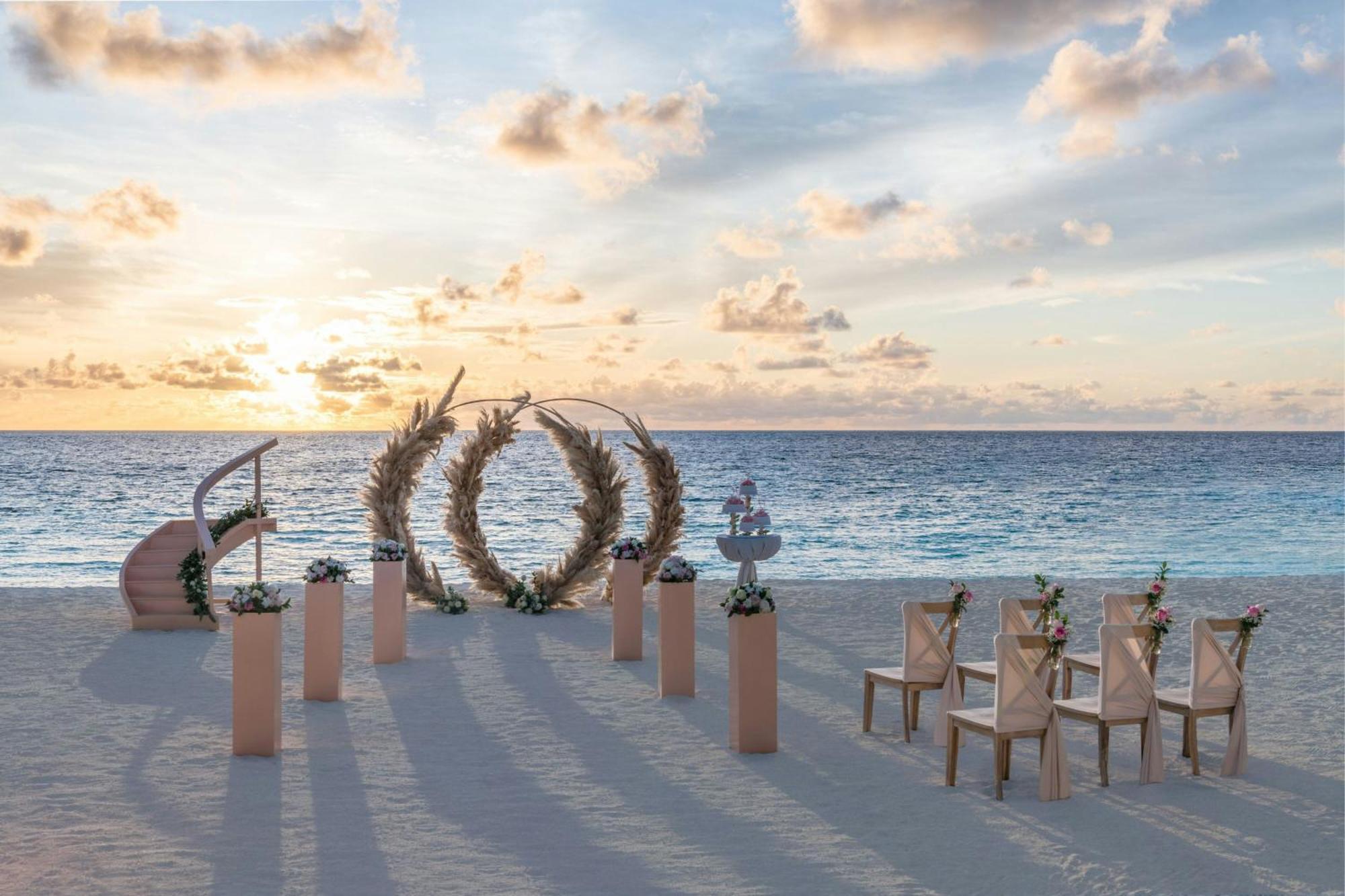 The St. Regis Maldives Vommuli Resort Hulhudheli Екстериор снимка